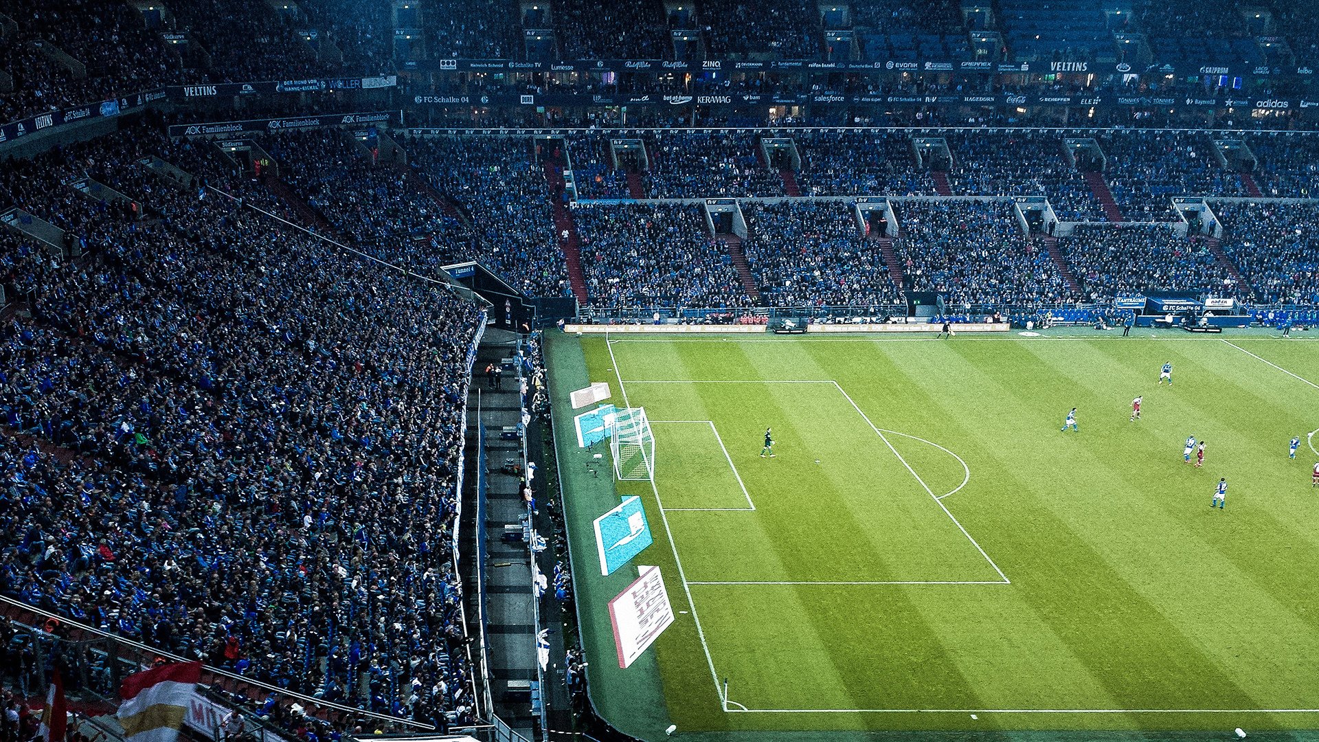 “西甲积分战:谁能笑到最后?”,西甲积分榜最新情况