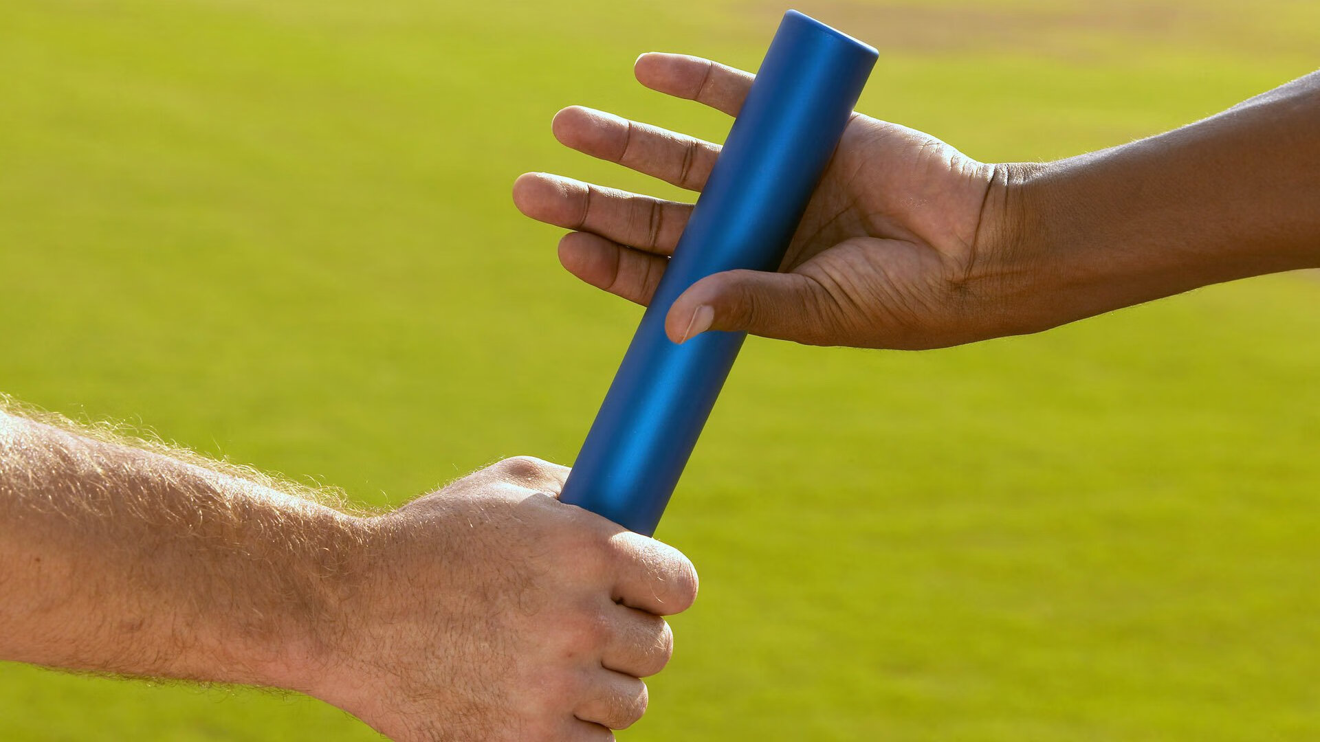 “白热化追逐战，夺冠单位百花齐放，悬念依旧”，白热化阶段了是什么意思